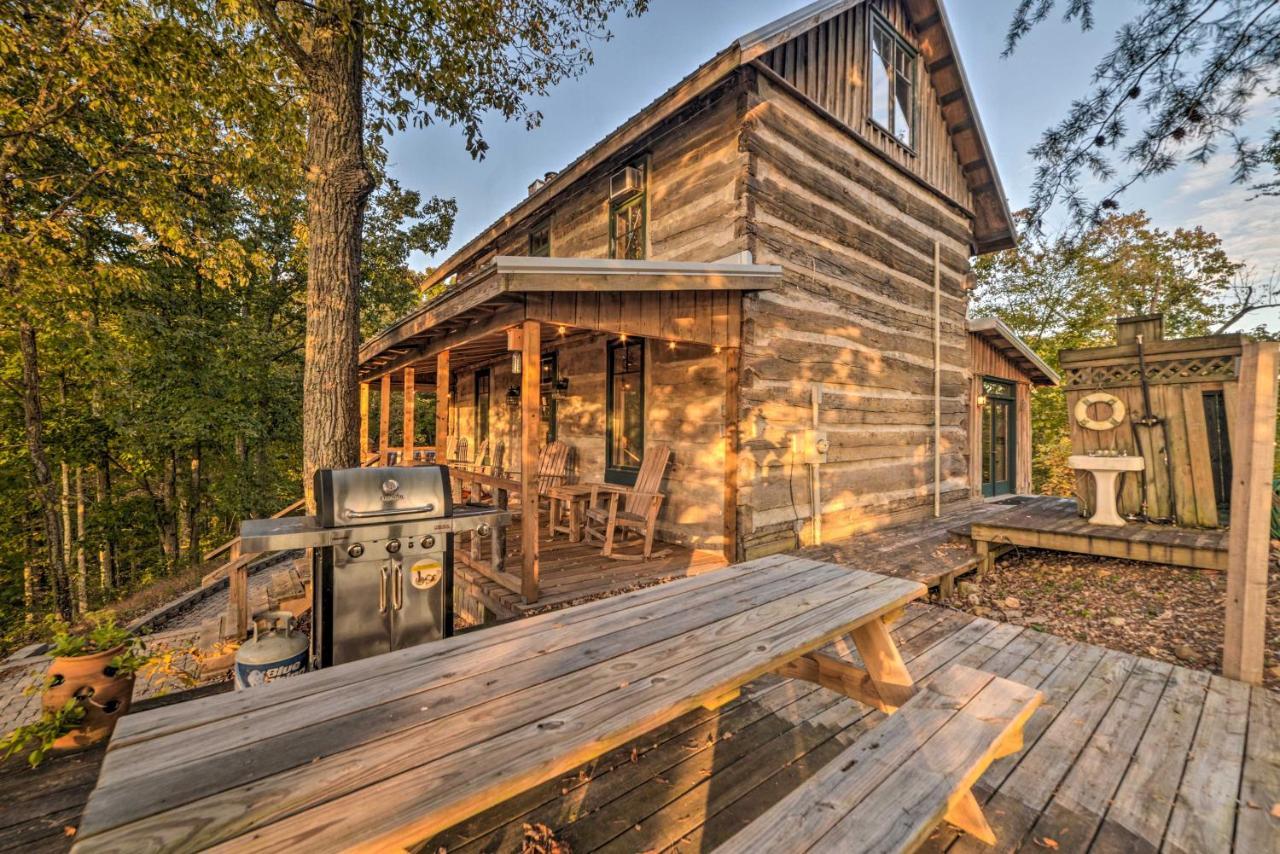 Вілла Historic Cabin With Stunning Kentucky Lake View Waverly Екстер'єр фото